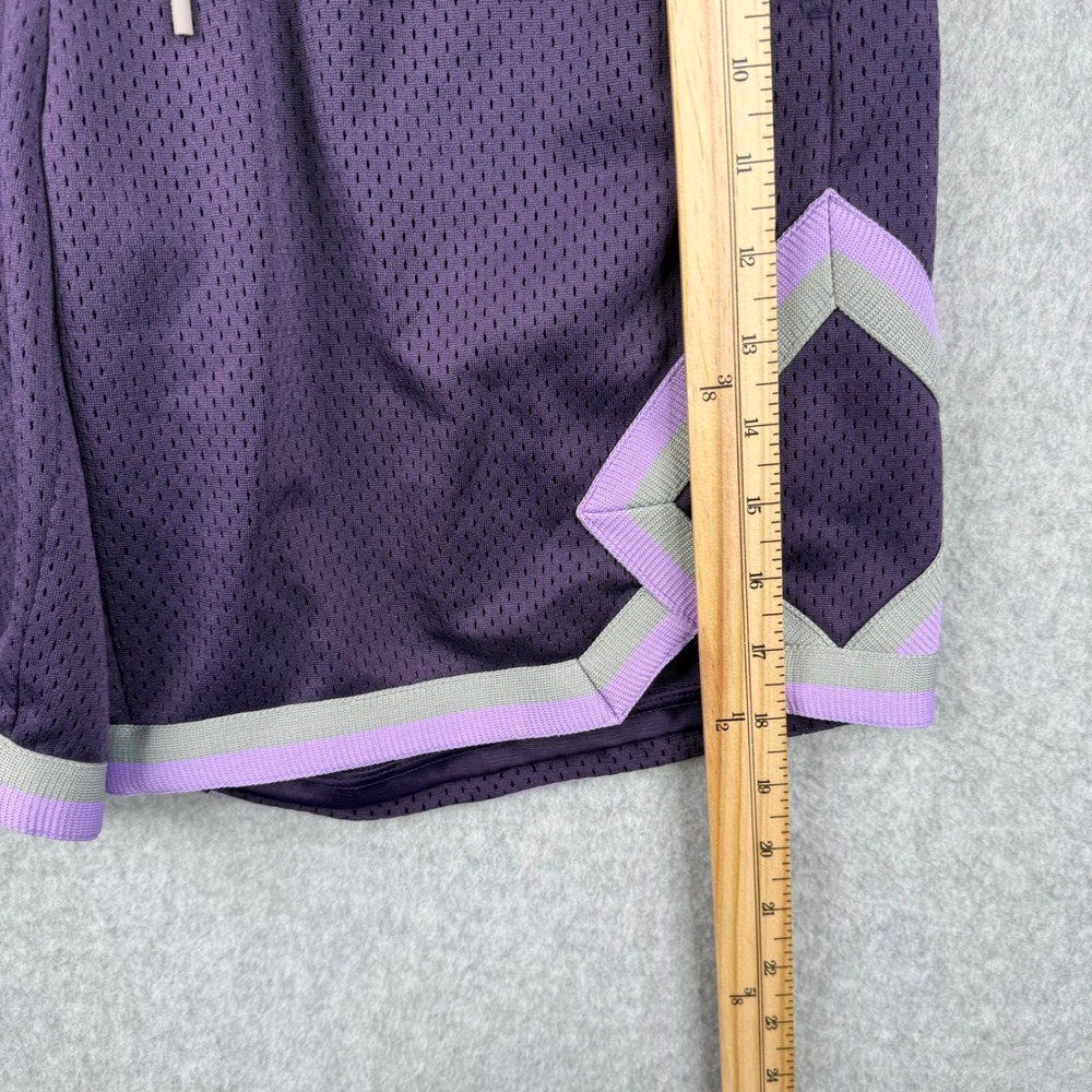 Legends Shorts Mens Large Purple Mesh Lined Athletic Basketball Gym Activewear - Picture 8 of 11